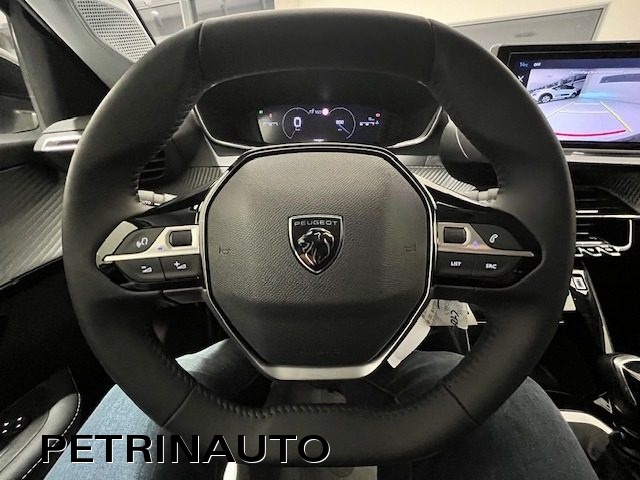 PEUGEOT 208 usata, con USB
