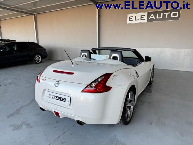 NISSAN 370Z usata, con Autoradio