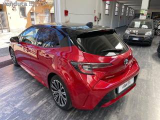 TOYOTA Corolla usata, con Autoradio