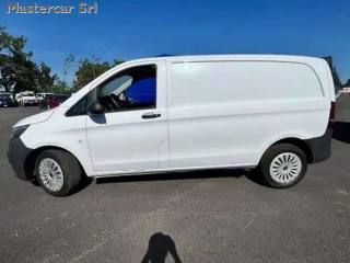 MERCEDES-BENZ Vito usata, con Airbag laterali