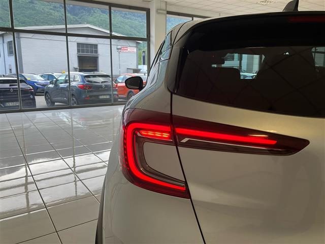 RENAULT Captur usata 7