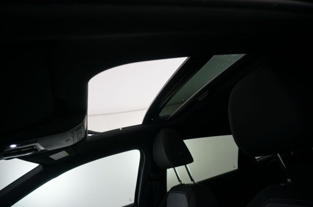 VOLKSWAGEN Taigo usata, con Controllo trazione
