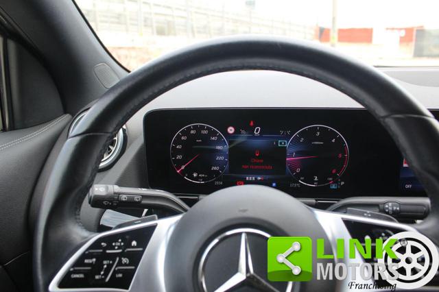 MERCEDES-BENZ GLA 200 usata, con USB