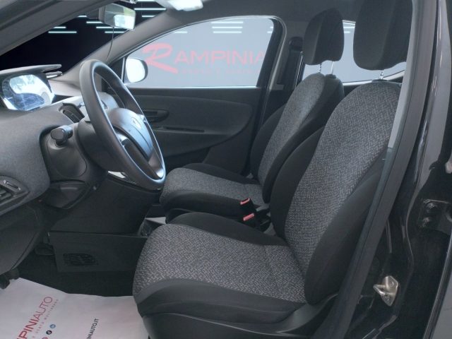 LANCIA Ypsilon usata 16