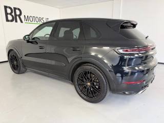 PORSCHE Cayenne usata, con Autoradio