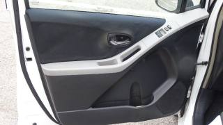 TOYOTA Yaris usata 45