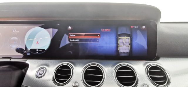 MERCEDES-BENZ E 300 usata 92