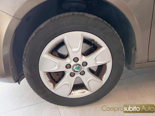 SKODA Roomster usata 27
