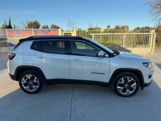 JEEP Compass usata, con Autoradio