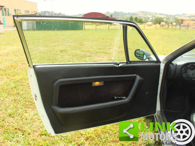 FERRARI Dino GT4 usata 29