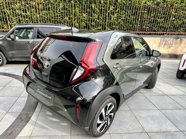 TOYOTA Aygo X usata, con Cerchi in lega
