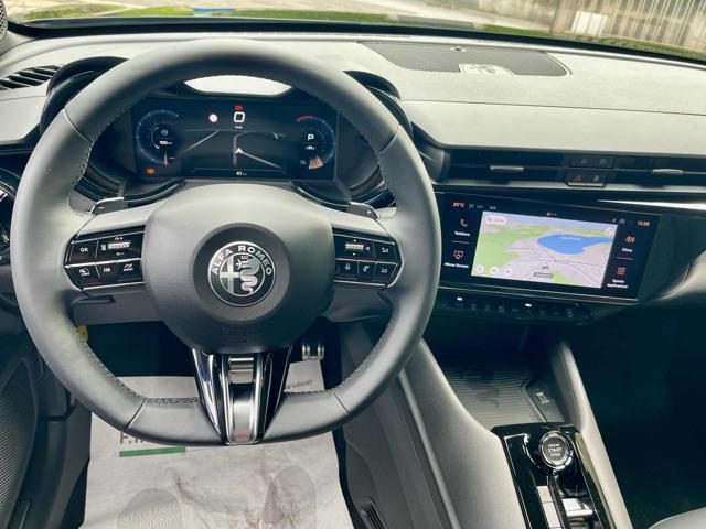 ALFA ROMEO Junior usata, con Park Distance Control