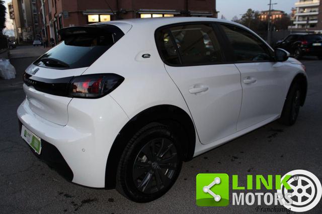 PEUGEOT 208 usata, con Autoradio