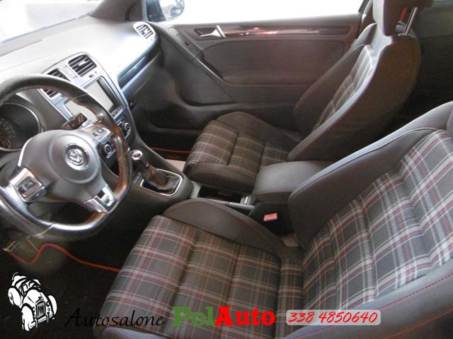 VOLKSWAGEN Golf usata, con Autoradio