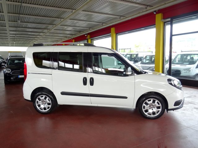 FIAT Doblo usata, con Airbag