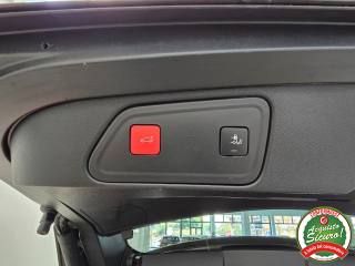 PEUGEOT 3008 usata, con Controllo automatico clima