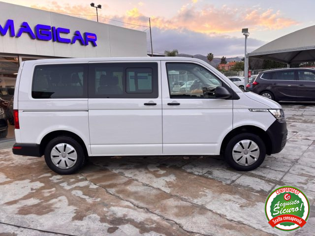 VOLKSWAGEN Caravelle usata, con Boardcomputer