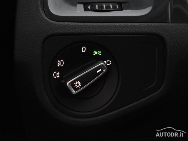 VOLKSWAGEN Golf Variant usata, con Isofix