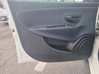 LANCIA Ypsilon usata, con Luci diurne LED