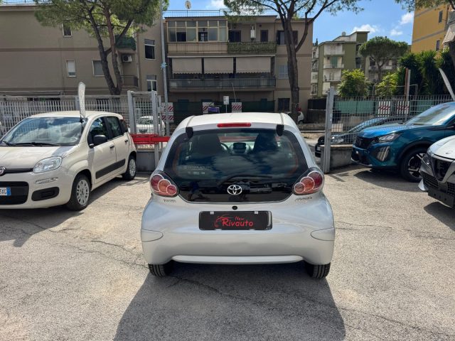 TOYOTA Aygo usata, con Antifurto