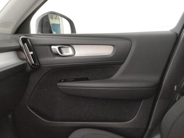VOLVO XC40 usata, con USB