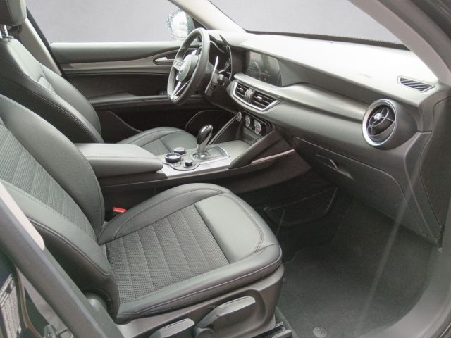 ALFA ROMEO Stelvio usata, con Cronologia tagliandi