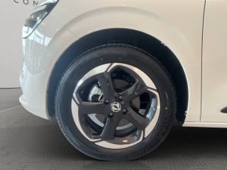 DONGFENG Box usata, con Autoradio digitale