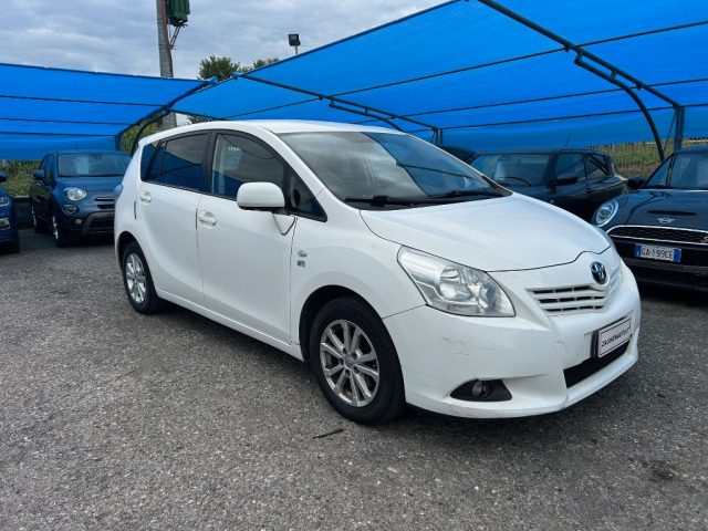 TOYOTA Verso usata, con ABS