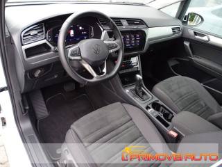 VOLKSWAGEN Touran usata, con Airbag