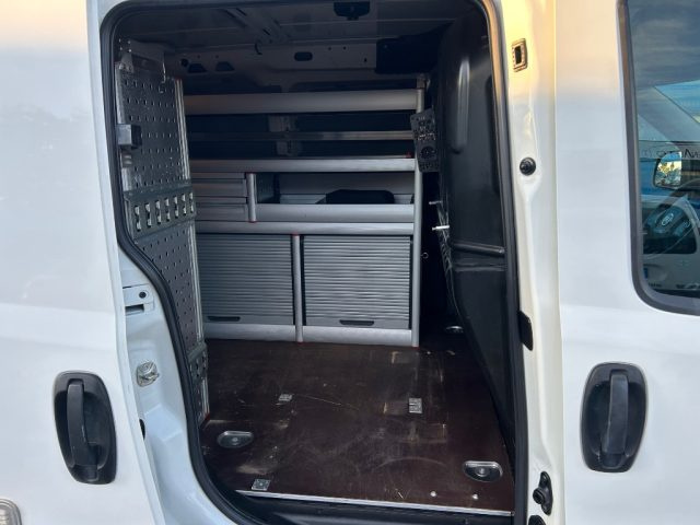 FIAT Doblo usata, con Sensori di parcheggio posteriori