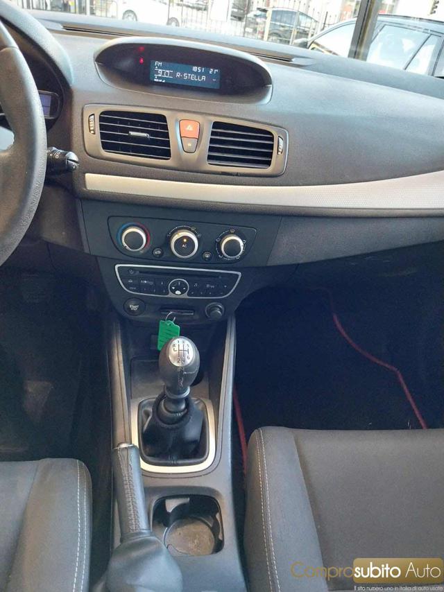 RENAULT Megane usata, con Climatizzatore