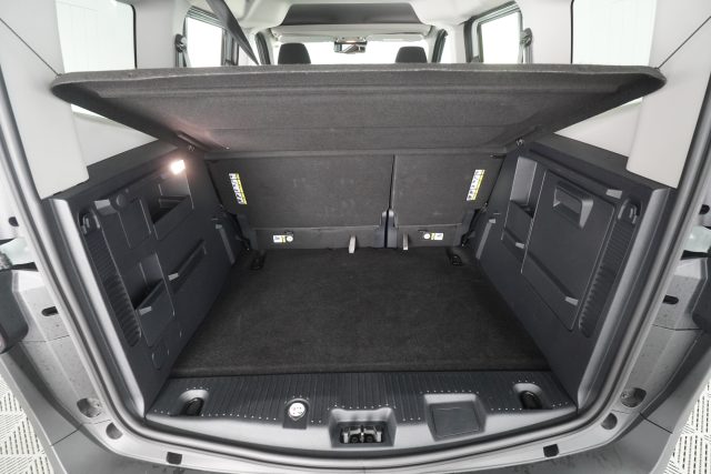 FORD Tourneo Courier usata 12