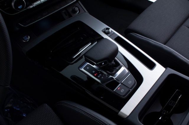 AUDI Q5 usata, con Autoradio