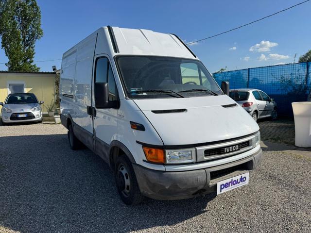 IVECO Daily usata, con Autoradio