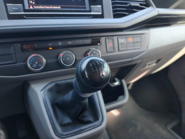 VOLKSWAGEN Transporter usata 22