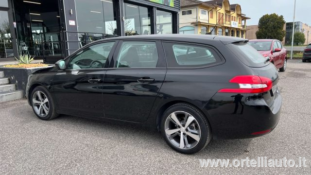 PEUGEOT 308 usata, con Servosterzo