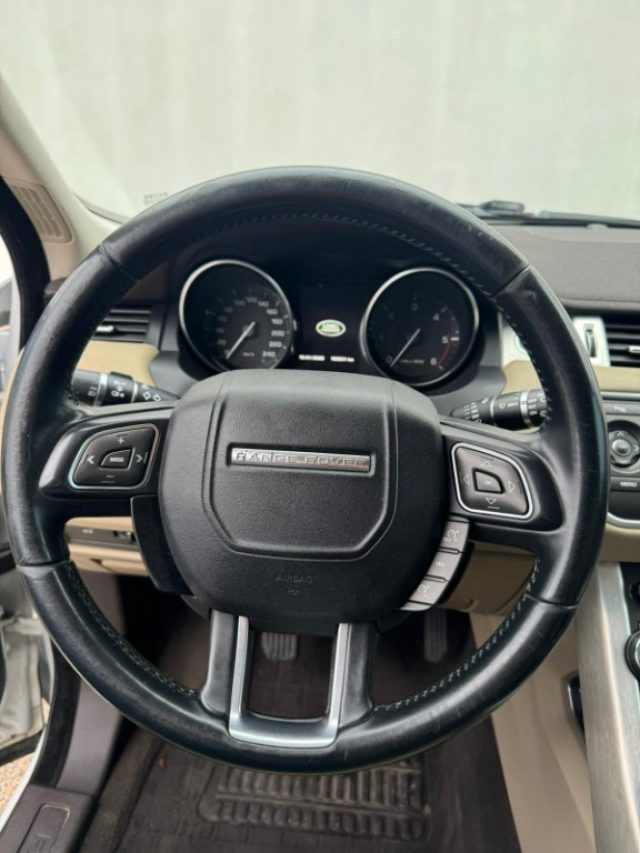 LAND ROVER Range Rover Evoque usata, con Autoradio