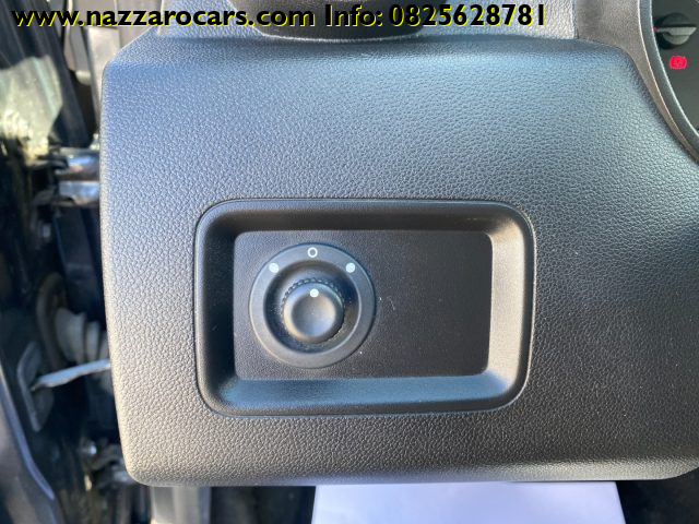 DACIA Duster usata, con Sedile posteriore sdoppiato