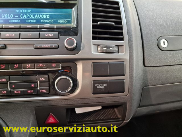VOLKSWAGEN Multivan usata, con MP3