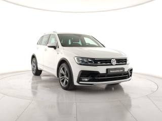 VOLKSWAGEN Tiguan usata, con Autoradio