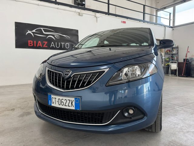 LANCIA Ypsilon usata, con Autoradio