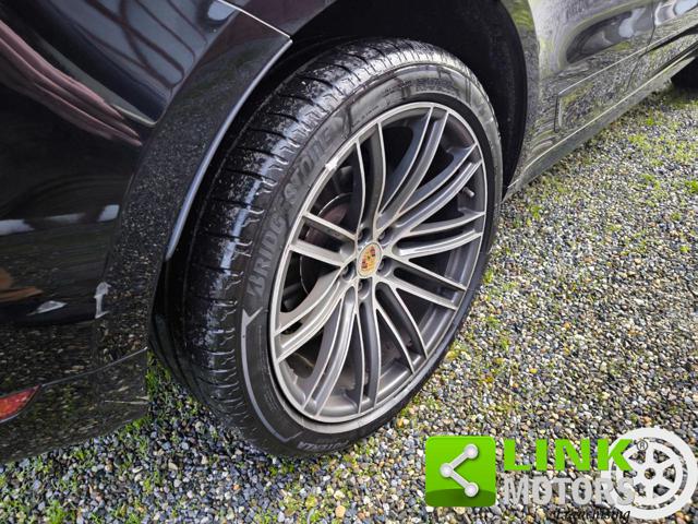 PORSCHE Macan usata, con Chiusura centralizzata