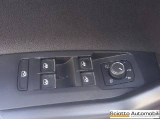 VOLKSWAGEN Taigo usata, con Fendinebbia