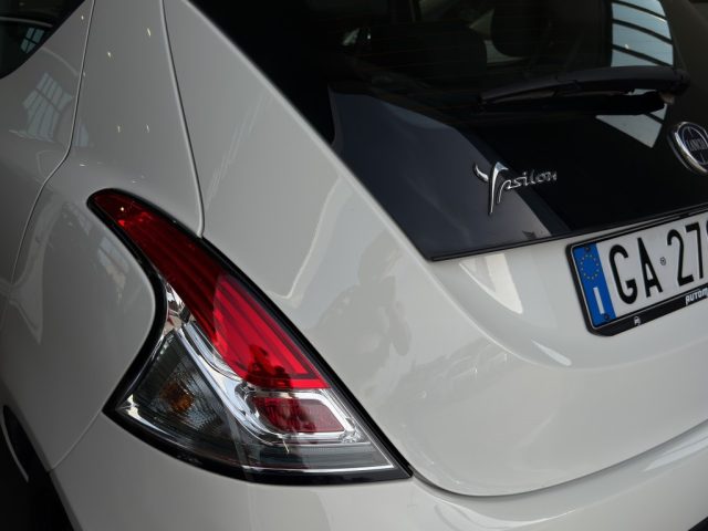 LANCIA Ypsilon usata 15