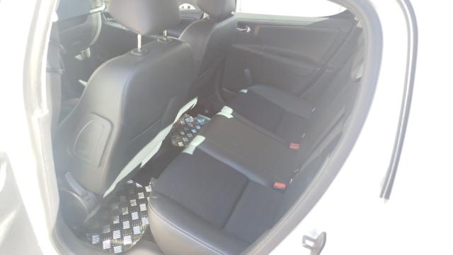 PEUGEOT 207 usata, con Autoradio