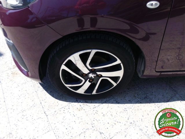 PEUGEOT 108 usata 29