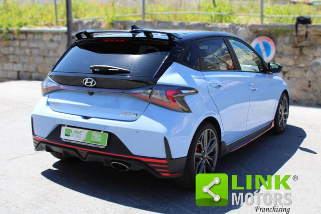 HYUNDAI i20 usata, con Autoradio digitale