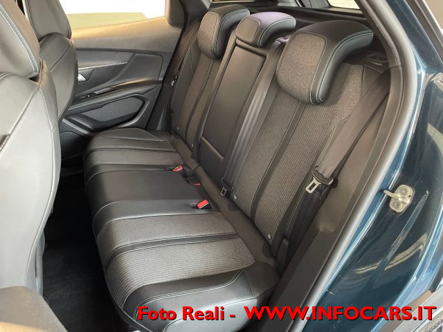 PEUGEOT 3008 usata, con Autoradio