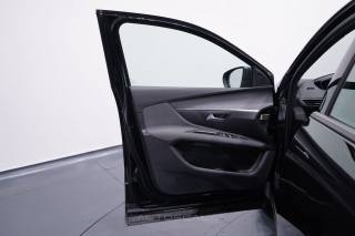PEUGEOT 3008 usata, con Cruise Control