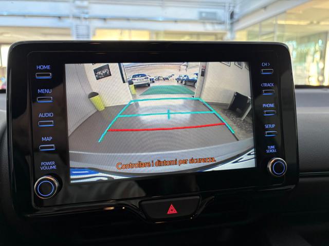 TOYOTA Yaris usata, con Cruise Control